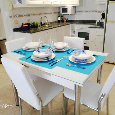 The Terrace On The Sea Apartman