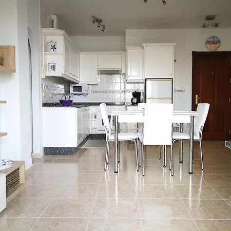 The Terrace On The Sea Apartman Caleta de Interián